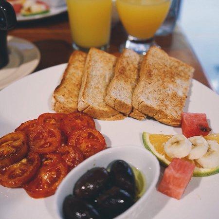 Pop's Belize Restaurant